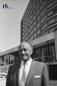 Conrad_N_Hilton_کنراد هیلتون